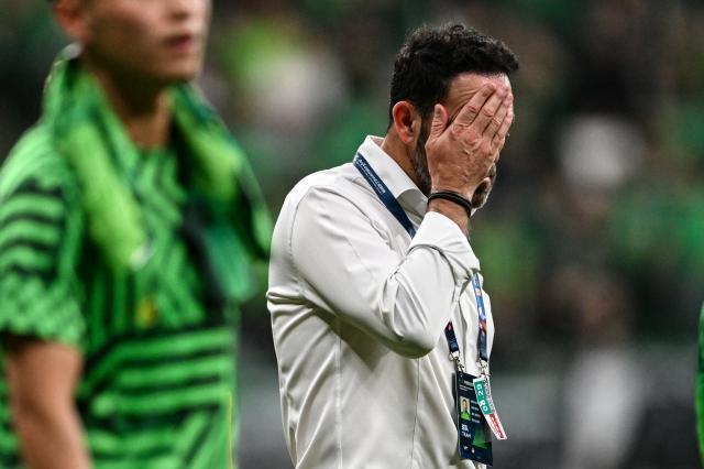 山猫直播-中超“换帅如换刀”失灵了?国安问题并非换帅能解决