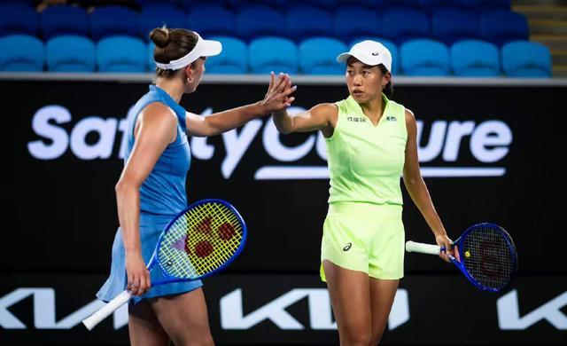 NBA直播-张帅时隔7年重返澳网女双四强